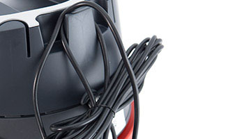 Prestige 20S Aquafilter, зкручений мережевий шнур закріплений на фіксаторі THOMAS Prestige 20S Aquafilter, під час паркування зкручений мережевий шнур зручно закріплюється на спеціальному фіксаторі