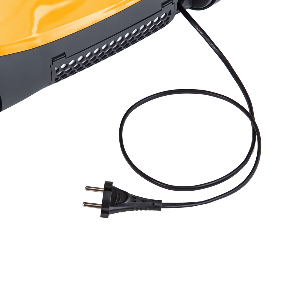 THOMAS Perfect Air Animal Pure, power cord with plug THOMAS Perfect Air Animal Pure, long power cord provides a large operation range and easy cleaning from a single socket