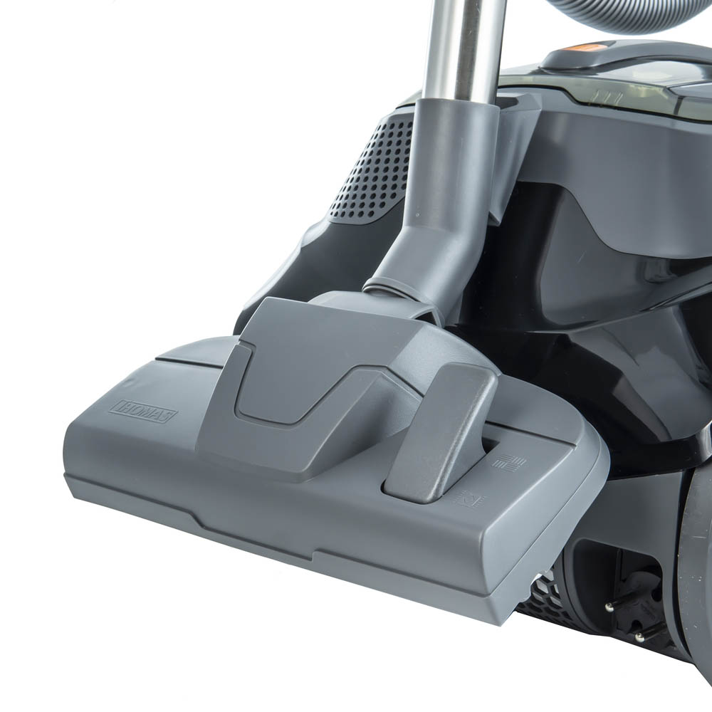 THOMAS Aqua-Box Compact, mounting of a tube with a nozzle on the body THOMAS Aqua-Box Compact, convenient mounting of a telescopic tube with a nozzle on the body